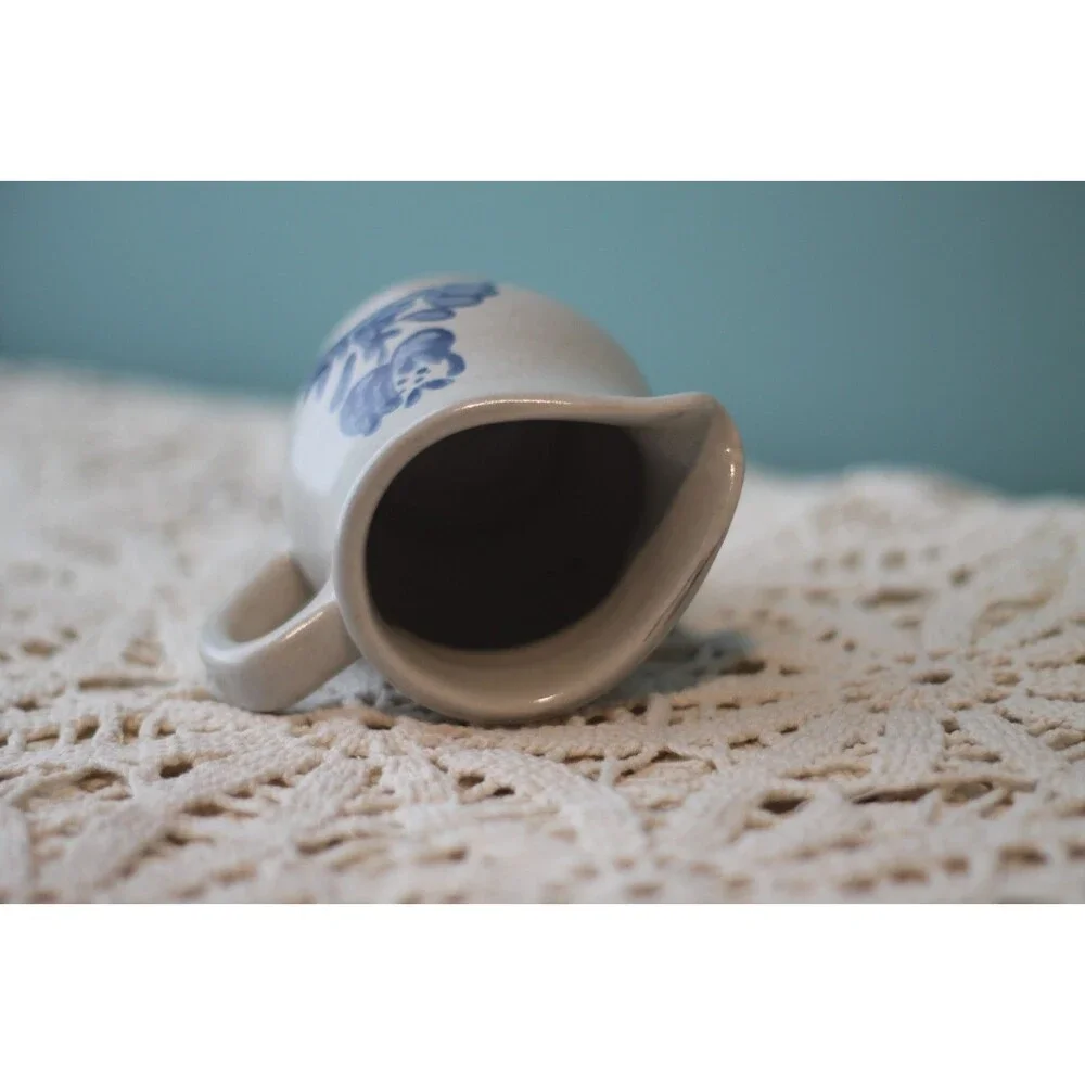 Pfaltzgraff Stoneware Small Pitcher Creamer Yorktowne Blue Ceramic Spout Handle